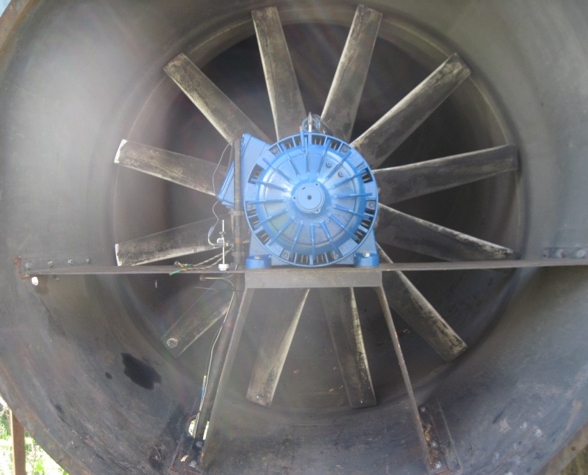 Equilibrage d'une hélice de refroidissement de 2'200 mm de diamètre