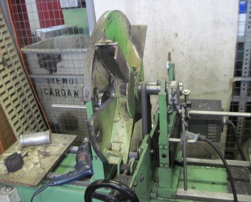 Equilibrage d'un disque d'une déchiqueteur à bois